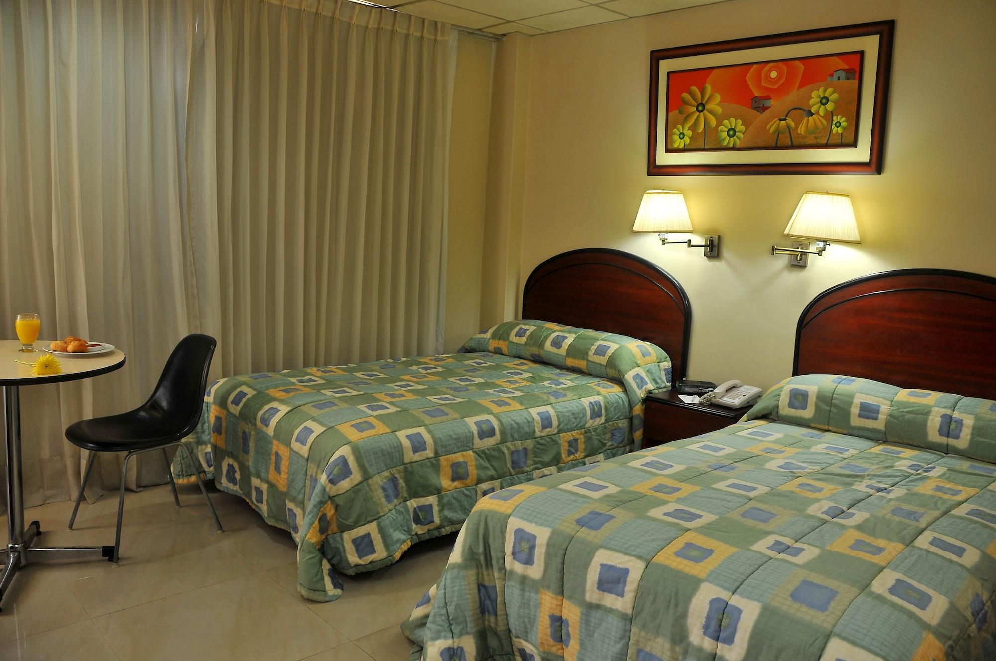 Hotel Ramada Гуаякиль Экстерьер фото