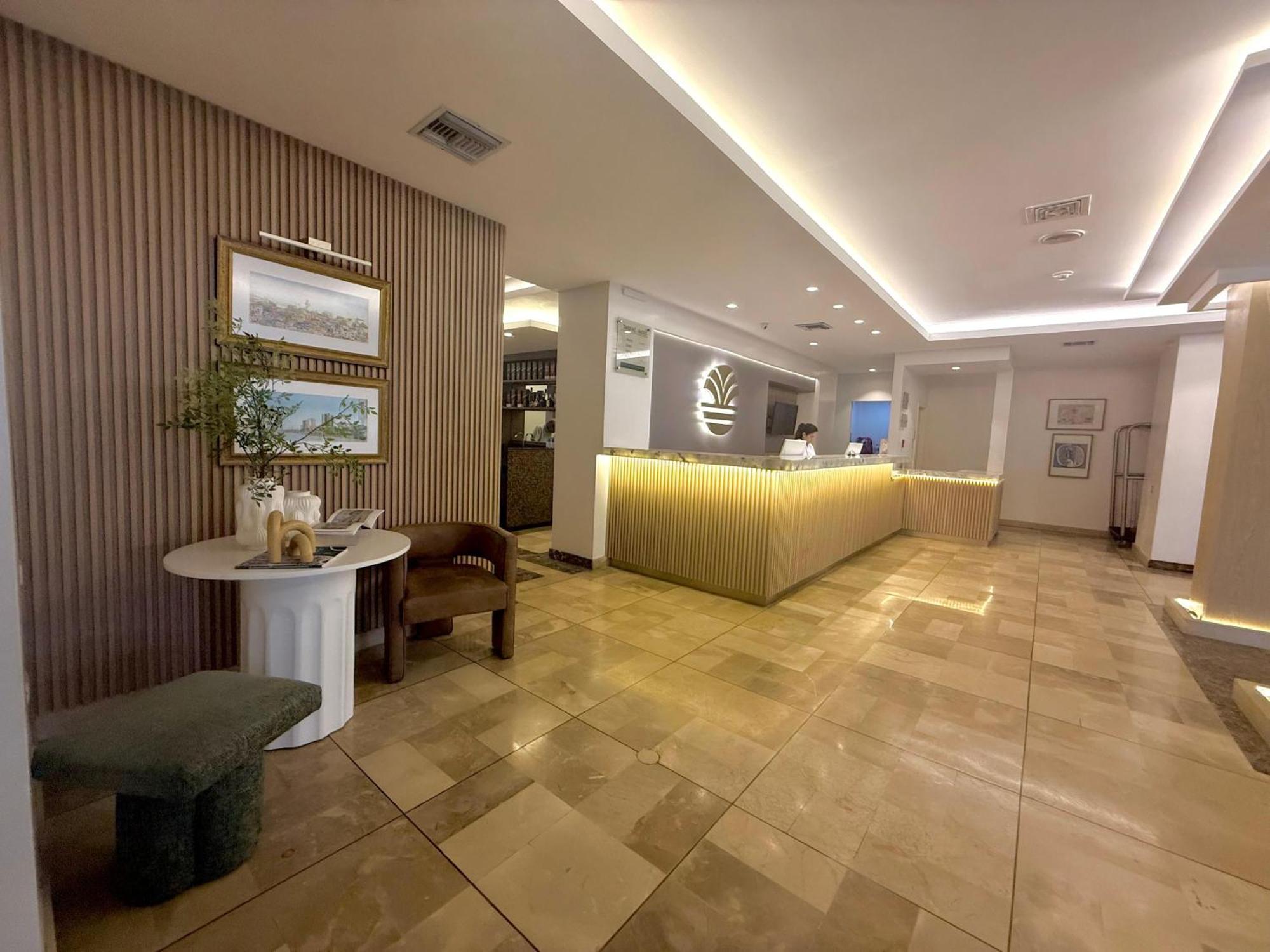 Hotel Ramada Гуаякиль Экстерьер фото